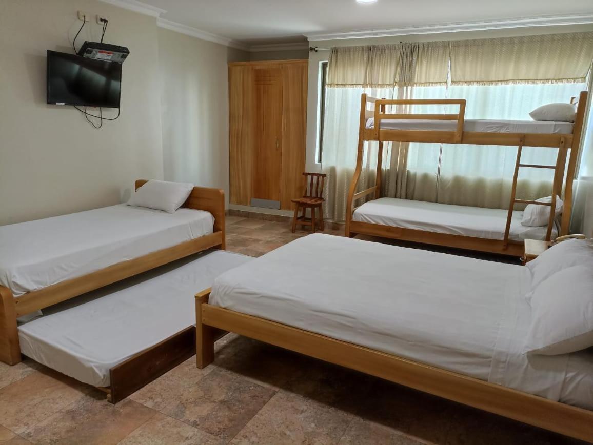 Hotel Marvento I Salinas  Extérieur photo